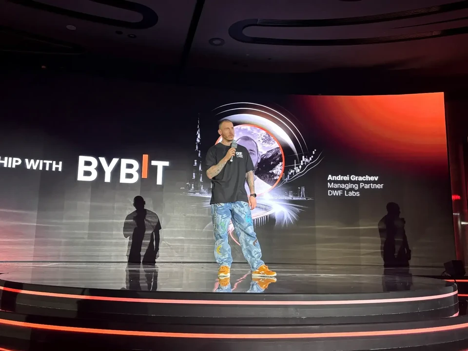 Andrei Grachev at the Bybit Symposium Gala Dinner